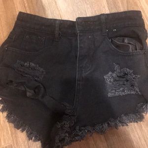 Short Shein xs black high rise shorts with rips